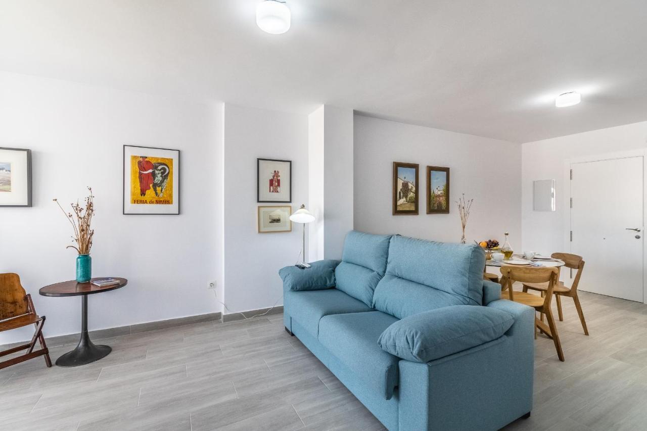 Livemalaga Victoria Suites Luaran gambar